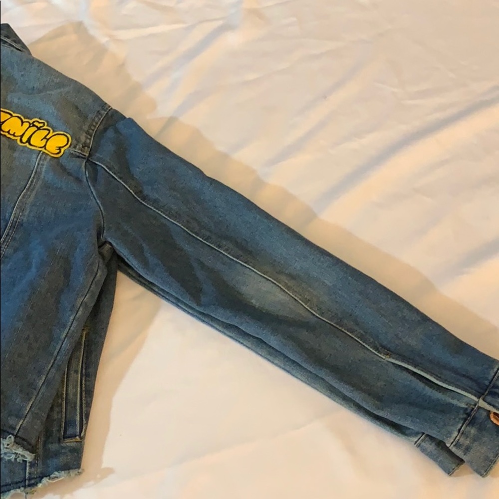 Denim jacket - Picture 4 of 9